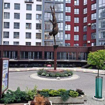 2-рівнева , Княгинин вул., 44, Центр ЖК ЖР Княгинин