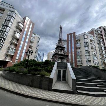 Сдаю 1 комнатную Печерск «Французский квартиал»