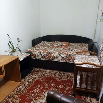 Ольжича вул., 5
