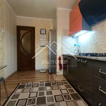 Гірницький мікрорайон , 42