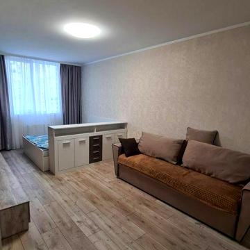 Ревуцького вул., 40-В