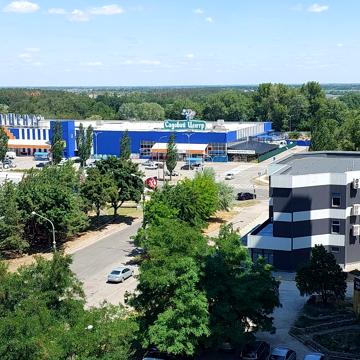 Будівельників бульв., 38