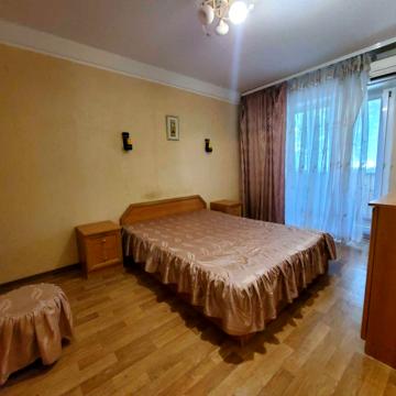Тулузи вул., 16