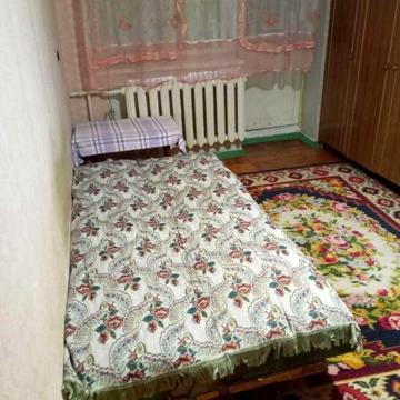 Сдам  1 ю квартиру, Космос, ул. Ал. Говорухи.
