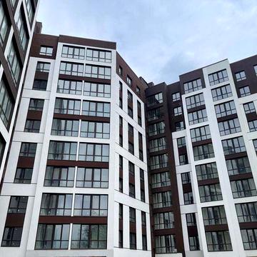 Простора 3к квартира в збудованованому будинку, Ленкавсього, озеро