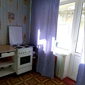Академіка Булаховського вул., 42/43