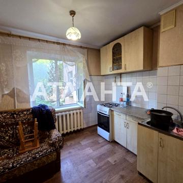 Академіка Корольова вул., 43/2