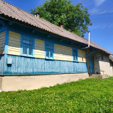 Будинок в затишному і мальовничому місці
