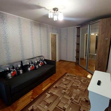 Сдам 1 к.кв. на Холодной горе, ул.Волонтерская 68, 1 этаж, метро 5 мин