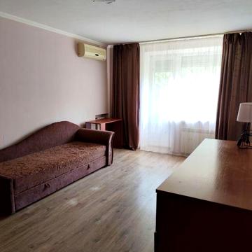 Оренда квартири Незалежності, 10а