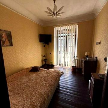 Сдается 2к квартира , пр-т. Дмитрия Яворницкого, 90
