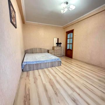 Лесі Українки бульв., 5