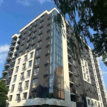 Продаю простору квартиру в ЖК Light Home
