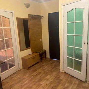 Здаю квартиру біля метро Нивки в приватному секторі