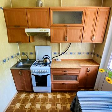 Довгострокова оренда трикімнатної квартири р-н Молокозаводу.