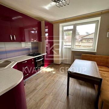 Продаж 1к Квартира Літературна (Чехова) вулиця ЖК Женевьева