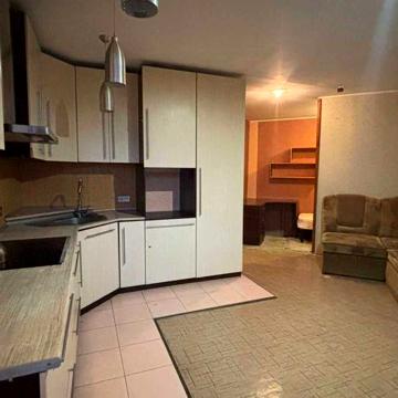 сдам 1к . Центр, 8700грн. Меблі Техніка,Можна с тваринами