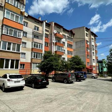 Івасюка вул., 50