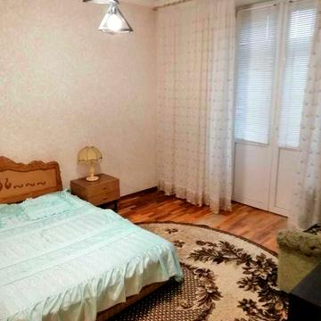 Продам хорошую 2к квартиру в центре/яворницкого/пасаж