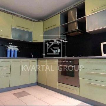 Без КОМІСІЇ!!! Трикімнатна дуже гарна квартира. ТОП локація