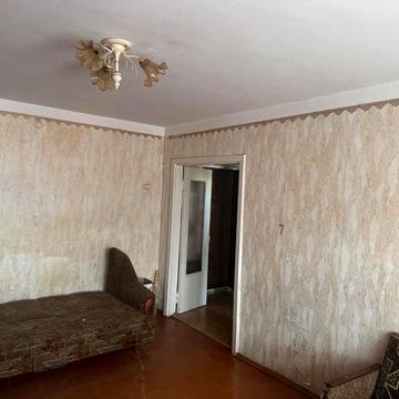 Продам  однокімнатну квартиру