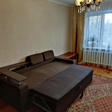 Набережна Перемоги вул., 134