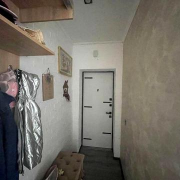 Продам 3 кімнатну квартиру ВЛАСНИК - можливе розтермінування