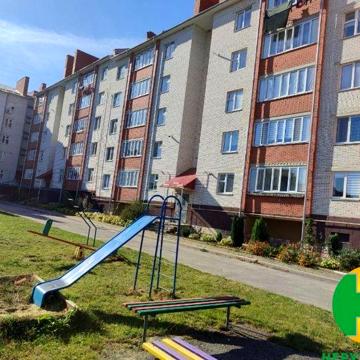 Продається 4-кімнатна 2-рівнева квартира в новобудові. Чортків