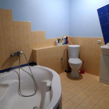 Водопровідна вул., 57