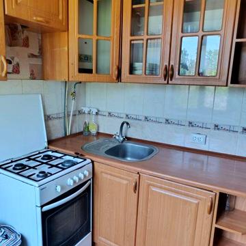 Сдается 1 к кв  2кп(крылова)