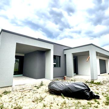 Продам хай тек будинок елітний район
