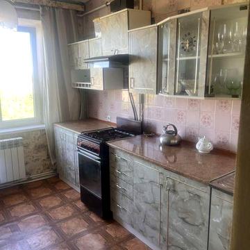 Продам 3к квартиру в центре