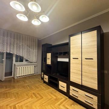 2 кім. Позняки. Вишняківська, Крушельницької. Метр Харківська. Власник