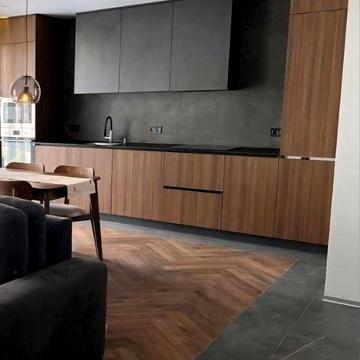 Терміново здам студію в центрі міста