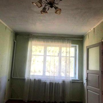 Продам трикімнатну квартиру у Тульчині