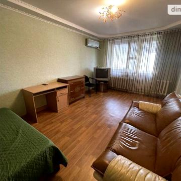 Довгострокова оренда 1к Квартира Соборна вулиця