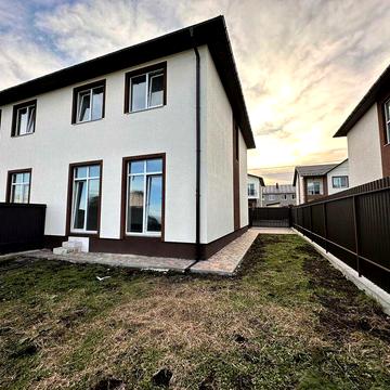 Готовий дуплекс з чорновими роботами в Стоянці, Сертифікат ТАК