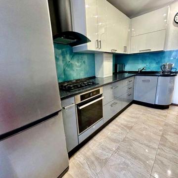 Продаж гарної 3к дворівневої квартири в жк Петрівський Квартал ЖК Петрівський квартал