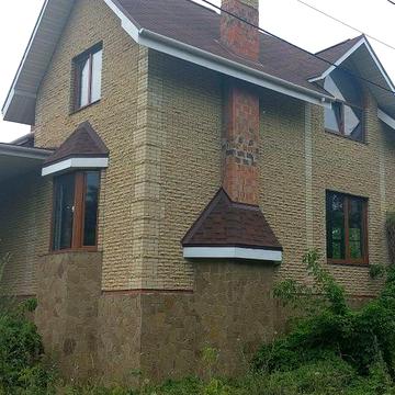 Продам будинок біля річки Дніпро