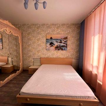 Камянська 128, затишна 1к квартира , м Вирлиця 6хв !