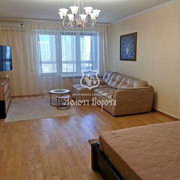 Панаса Мирного вул., 12