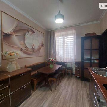 Продаж 3к Квартира Героїв ОУН-УПА вулиця