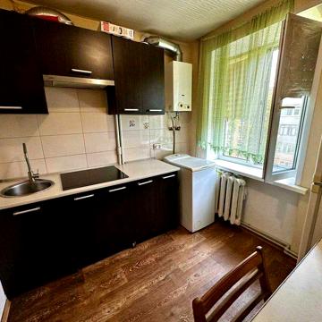Продам 1к квартиру ул. Новокрымская, р-н Сильпо