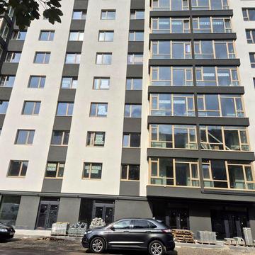 Продається 2 квартира від власника  по вул.Миру ЖК Франківський Дім