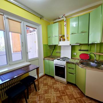 Панаса Мирного вул., 30