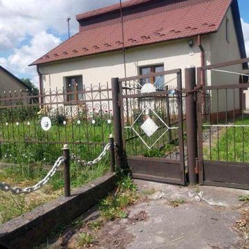 Продам житловий будинок Великі Мости.вул. Купичвільська,2
