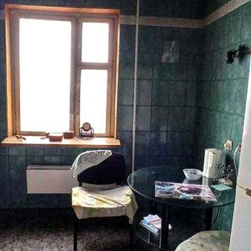 Продається 4-кімнатна квартира в центрі міста