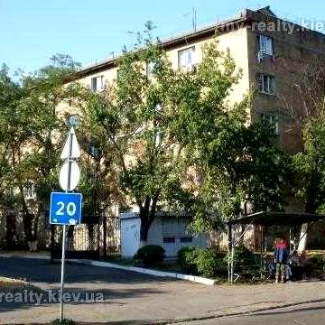 ВОСКРЕСЕНКА. вул. Микитенка Івана, 9б
