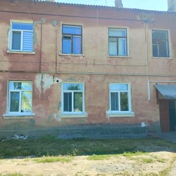 Квартира 3к 1п, гаражі, погріб