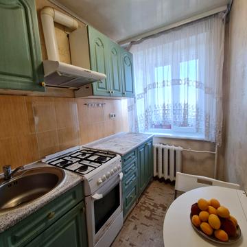 Михайла Котельникова вул., 80